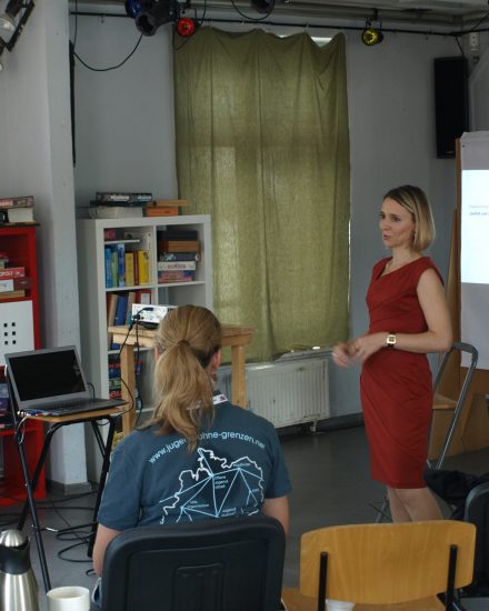 Dr. Yana Fehse beim Netzwerktreffen zum ThemaWork-Life-Balance